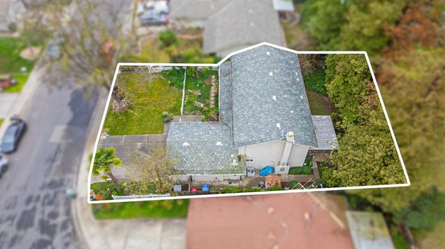 3909 Fieldcrest Ct, Modesto, CA 95355