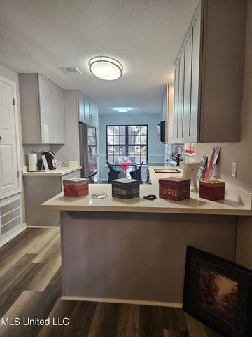 10373 Woolmarket Lake Road, Biloxi, MS 39532