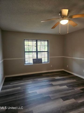 10373 Woolmarket Lake Road, Biloxi, MS 39532