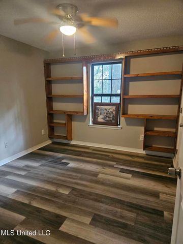 10373 Woolmarket Lake Road, Biloxi, MS 39532