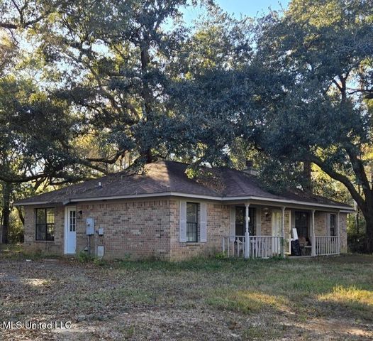 10373 Woolmarket Lake Road, Biloxi, MS 39532