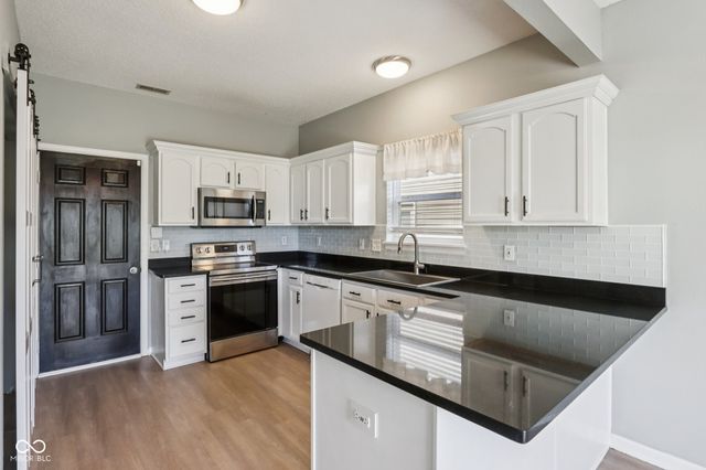 3766 Gray Heather Lane, Whitestown, IN 46075