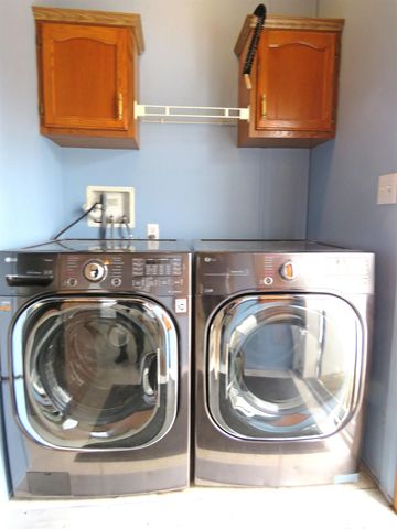 408 E 1st Street, Otterbein, IN 47970