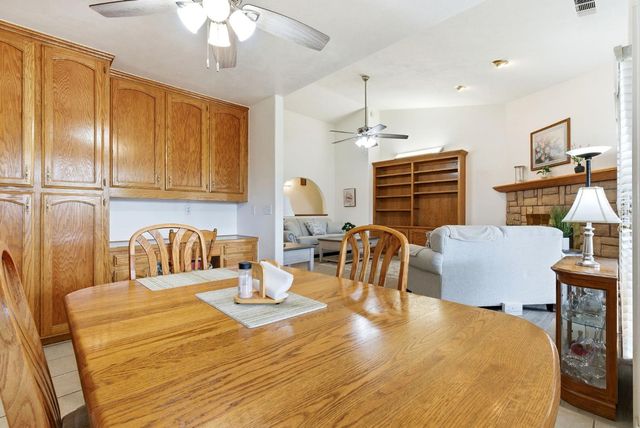 1845 E Evergreen Court, Visalia, CA 93292