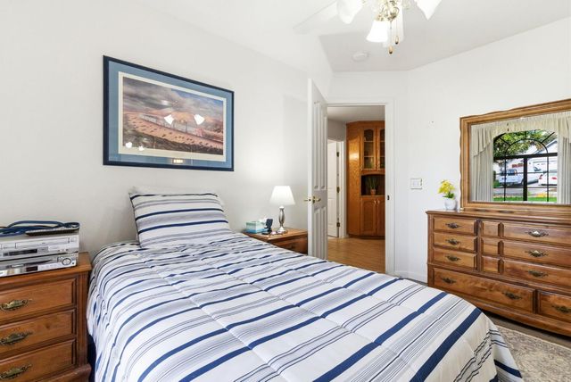 1845 E Evergreen Court, Visalia, CA 93292