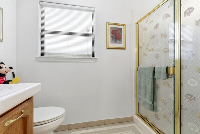 1845 E Evergreen Court, Visalia, CA 93292