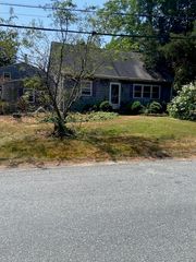 5 Cedar Grove Drive, Exeter, RI 02822