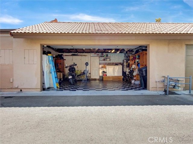 10552 Royal Oak Way, Stanton, CA 90680