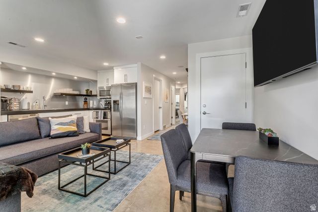 2444 S 900 E, Salt Lake City, UT 84106