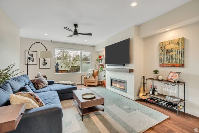 2444 S 900 E, Salt Lake City, UT 84106