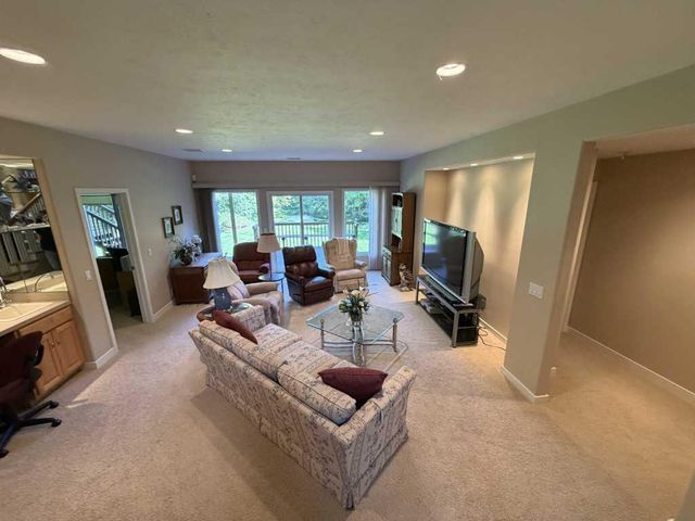 4786 Sunflower Ridge Drive, Ada, MI 49301