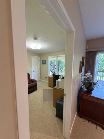 4786 Sunflower Ridge Drive, Ada, MI 49301