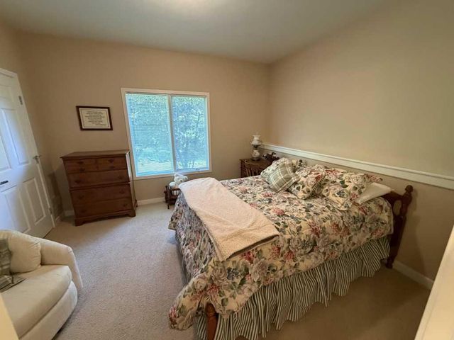 4786 Sunflower Ridge Drive, Ada, MI 49301