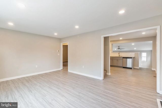 425 GRAPE ST, Warminster, PA 18974