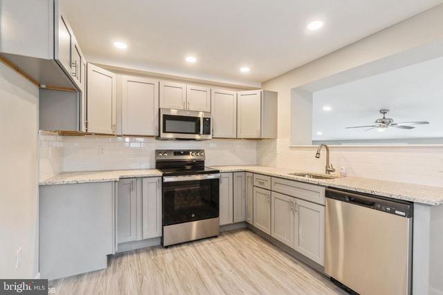 425 GRAPE ST, Warminster, PA 18974