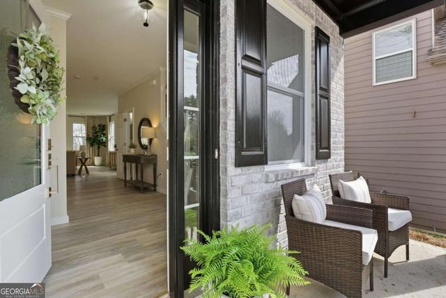 121 Camdyn Circle, Woodstock, GA 30188