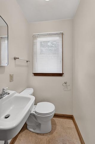 7205-7207 University Avenue, Middleton, WI 53562