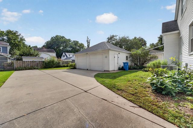 7205-7207 University Avenue, Middleton, WI 53562