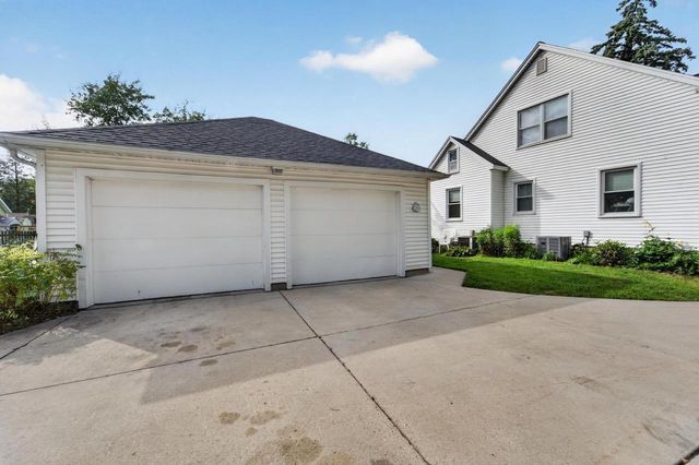 7205-7207 University Avenue, Middleton, WI 53562