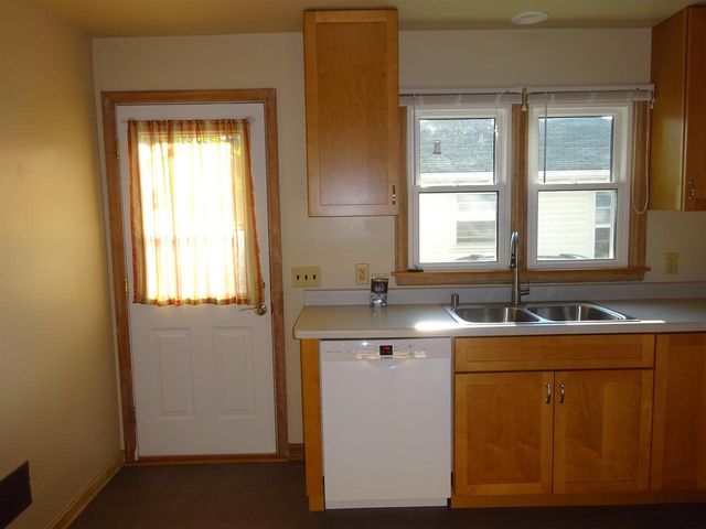 7205-7207 University Avenue, Middleton, WI 53562