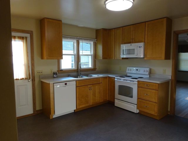 7205-7207 University Avenue, Middleton, WI 53562