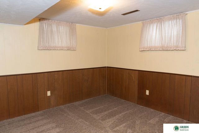 139 N Delaware Avenue, York, NE 68467