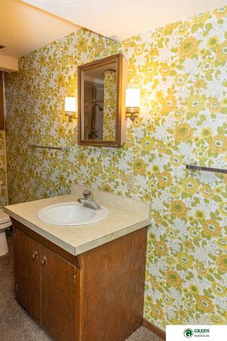 139 N Delaware Avenue, York, NE 68467