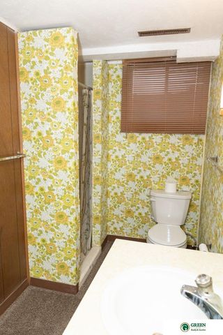 139 N Delaware Avenue, York, NE 68467