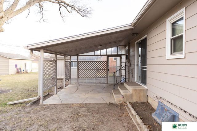 139 N Delaware Avenue, York, NE 68467