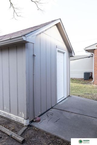 139 N Delaware Avenue, York, NE 68467