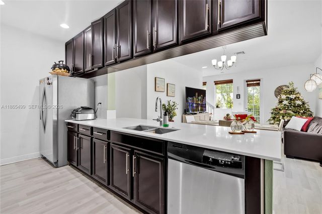 14749 SW 9th Street 3110, Pembroke Pines, FL 33027