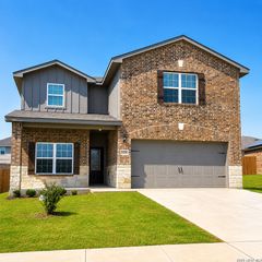 9206 FOXING BLFS, Converse, TX 78109