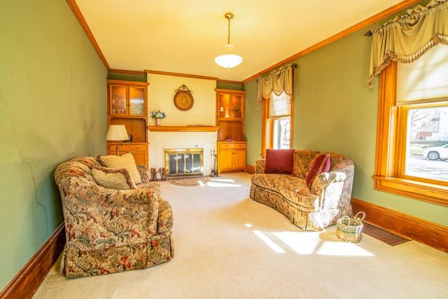 610 Clyman STREET, Watertown, WI 53094