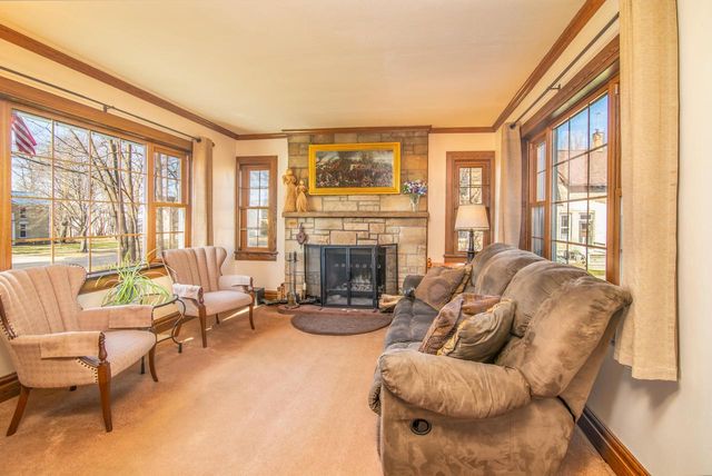 610 Clyman STREET, Watertown, WI 53094