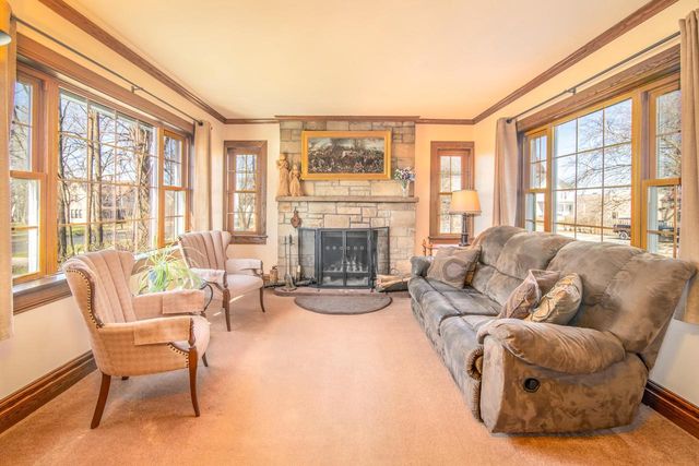 610 Clyman STREET, Watertown, WI 53094