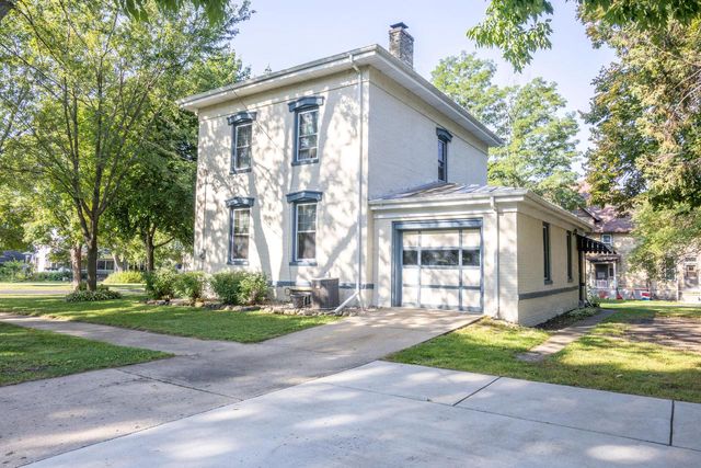 610 Clyman STREET, Watertown, WI 53094