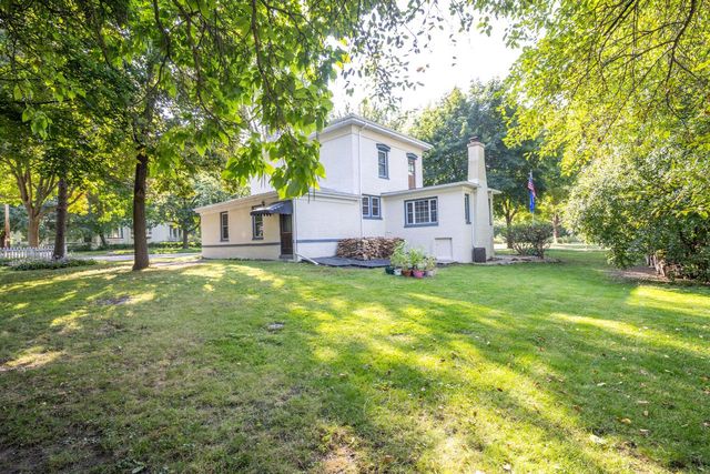 610 Clyman STREET, Watertown, WI 53094
