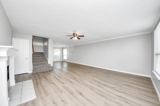 2438 Glenholly Park Drive, Sugar Land, TX 77498