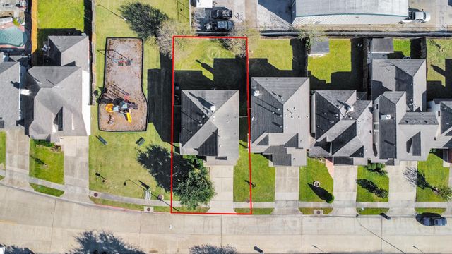 2438 Glenholly Park Drive, Sugar Land, TX 77498