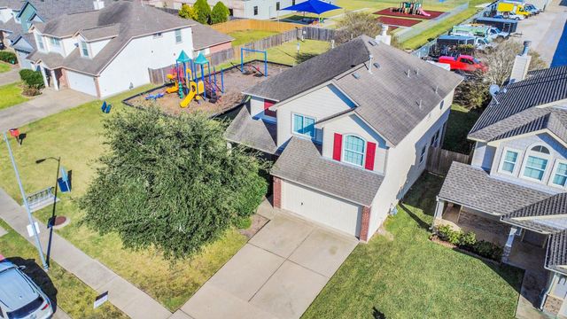 2438 Glenholly Park Drive, Sugar Land, TX 77498