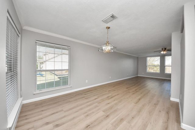 2438 Glenholly Park Drive, Sugar Land, TX 77498