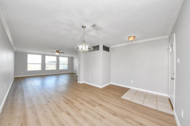 2438 Glenholly Park Drive, Sugar Land, TX 77498