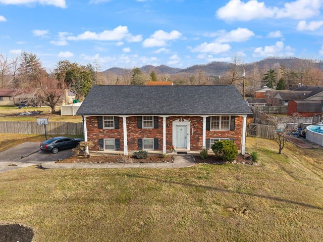 224 Circle Drive, Morehead, KY 40351