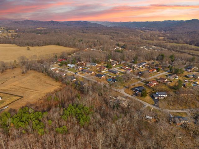 224 Circle Drive, Morehead, KY 40351