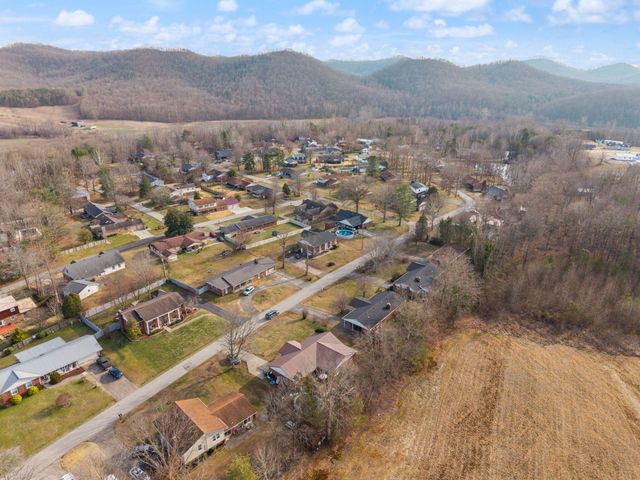 224 Circle Drive, Morehead, KY 40351