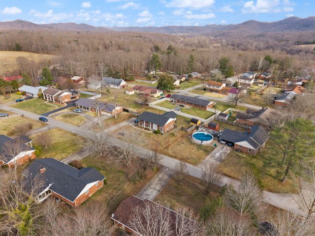 224 Circle Drive, Morehead, KY 40351