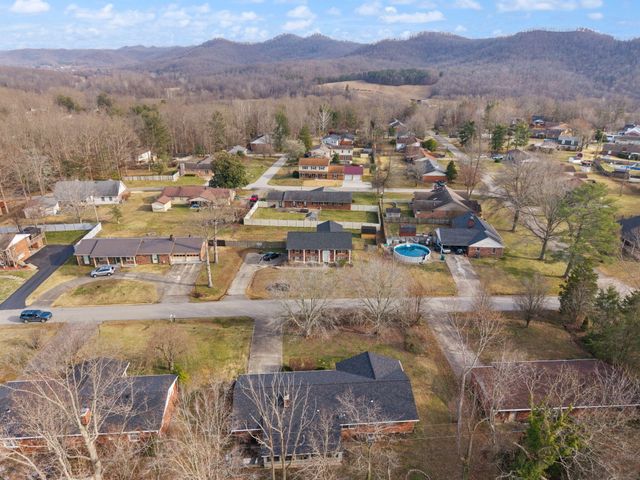 224 Circle Drive, Morehead, KY 40351