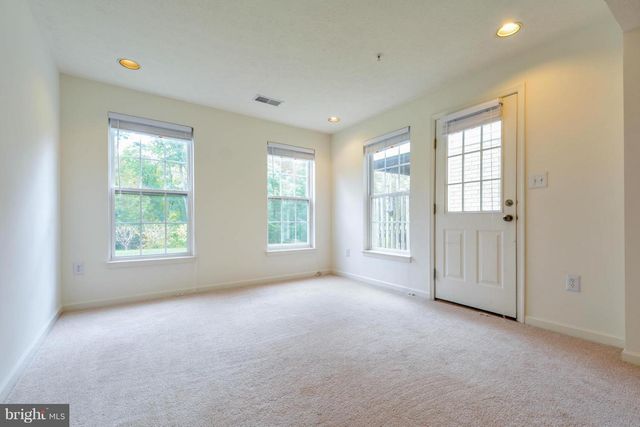 1447 PANGBOURNE WAY, Hanover, MD 21076