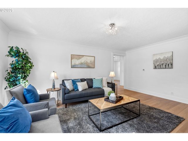2641 Se 81ST Ave, Portland, OR 97206