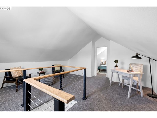 2641 Se 81ST Ave, Portland, OR 97206
